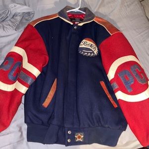Selling this vintage Pepsi blazer coat. Great condition I’m asking 150 for it.